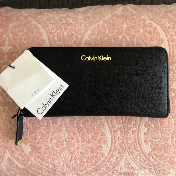Calvin Klein Handbags - Calvin Klein Black Zipper Wallet